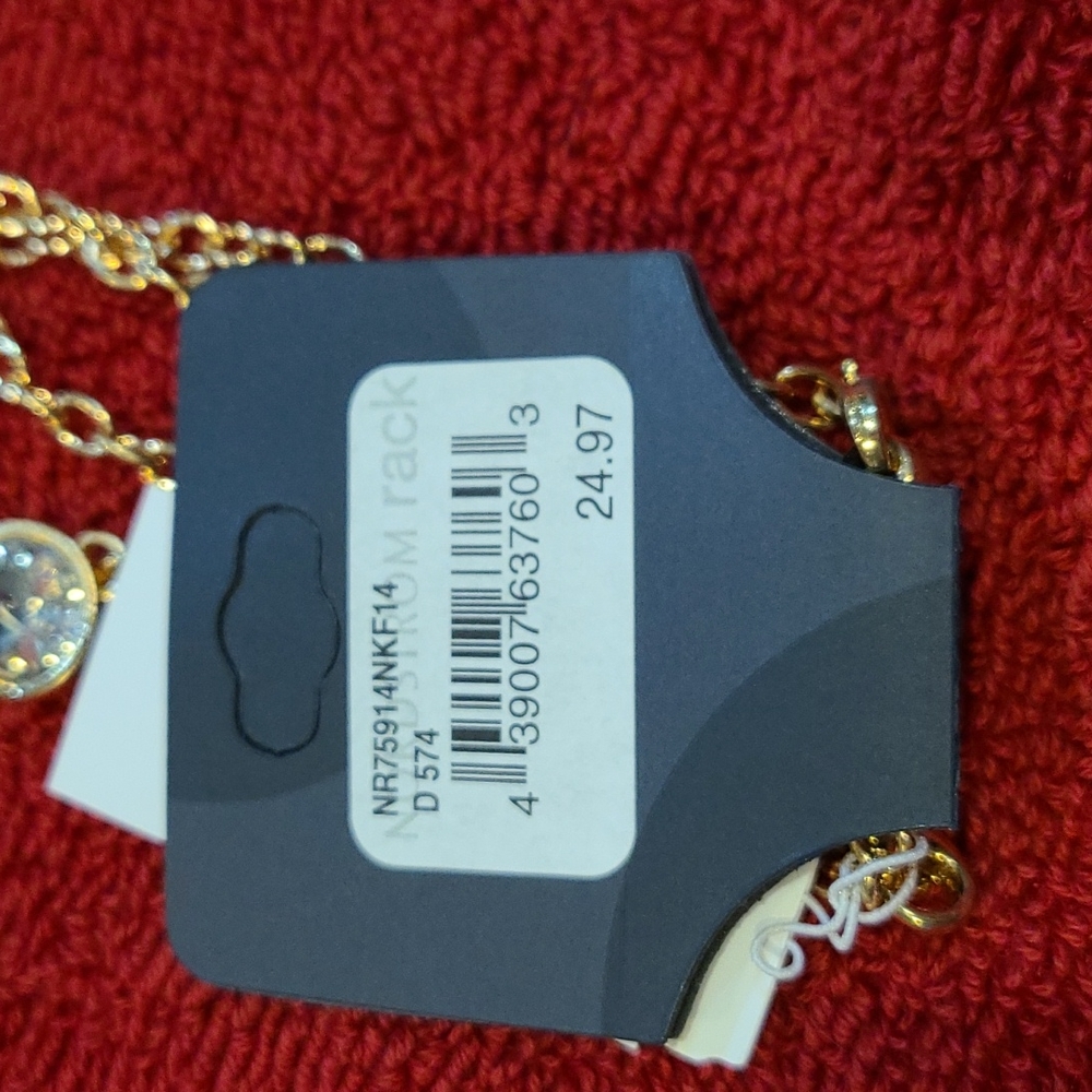 3/$18 Nordstrom Rack Necklace Lot 216 - Picture 4 of 6